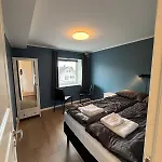 Lovely Private Of 90 M2 With 3 Bedrooms And 2 Bathrooms * Vestvagoy