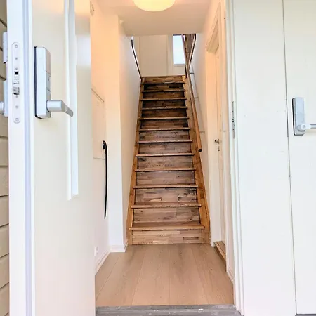 Lovely Private Of 90 M2 With 3 Bedrooms And 2 Bathrooms * Leknes